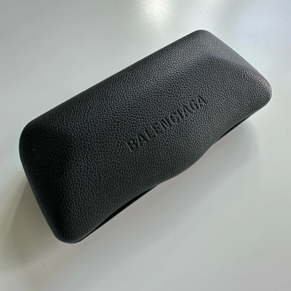 NWT Balenciaga BB0047S-004 - Picture 9 of 9